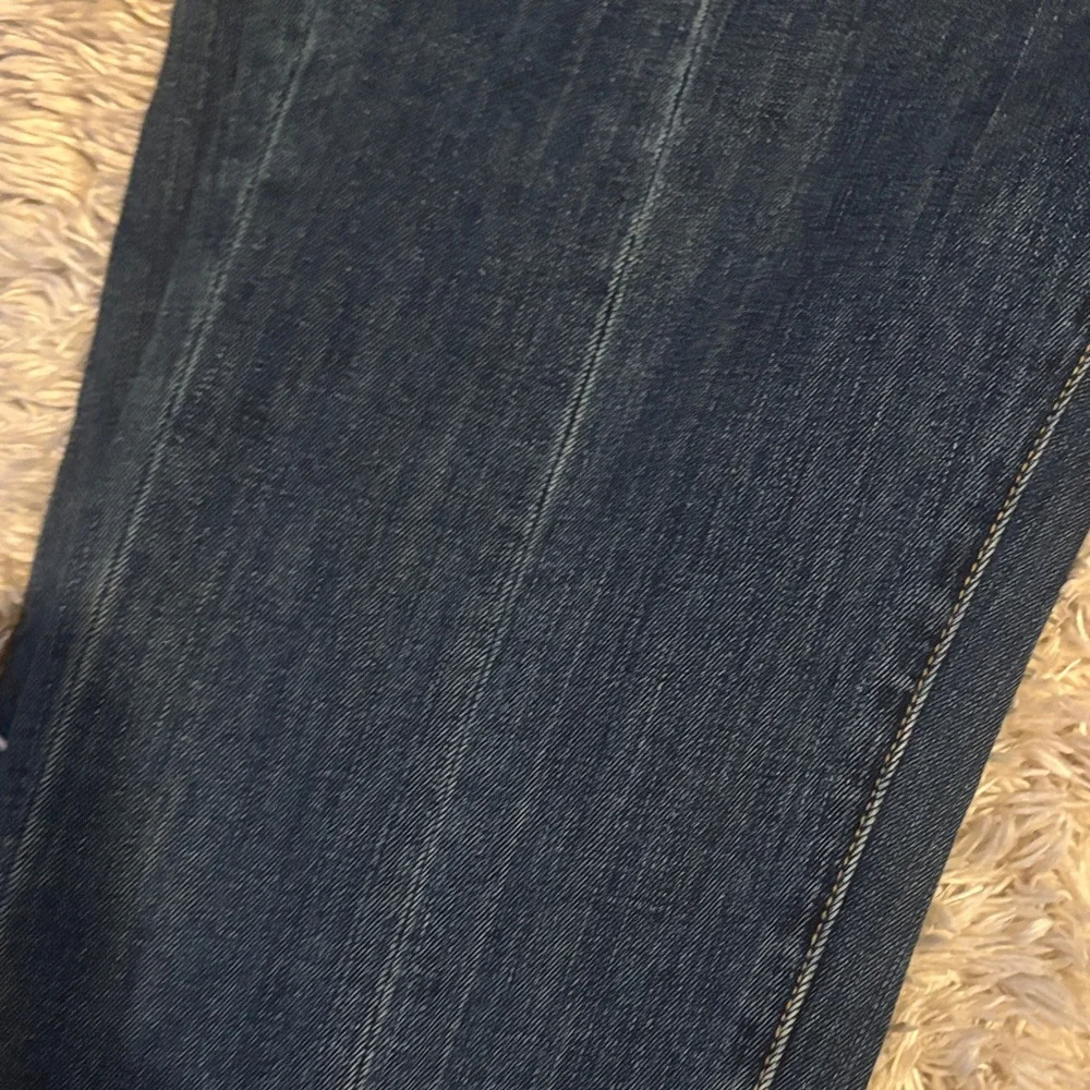 NWT Vince Camuto size 6 skinny jeans with detailed cuffs - Picture 6 of 9